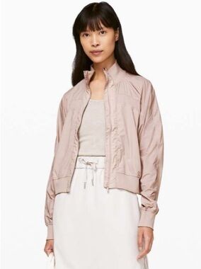 Lululemon Serve It Jacket in Muse size 4